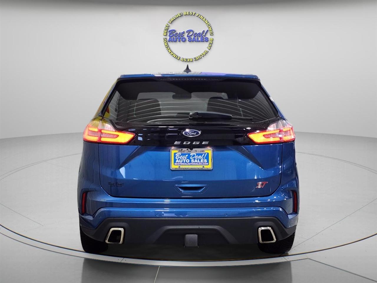 Ford Edge  2021