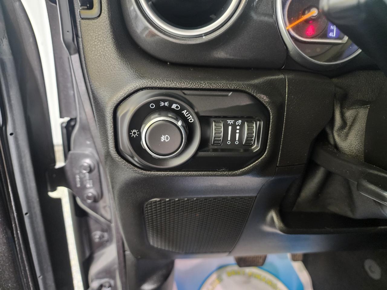 Jeep Wrangler  2021