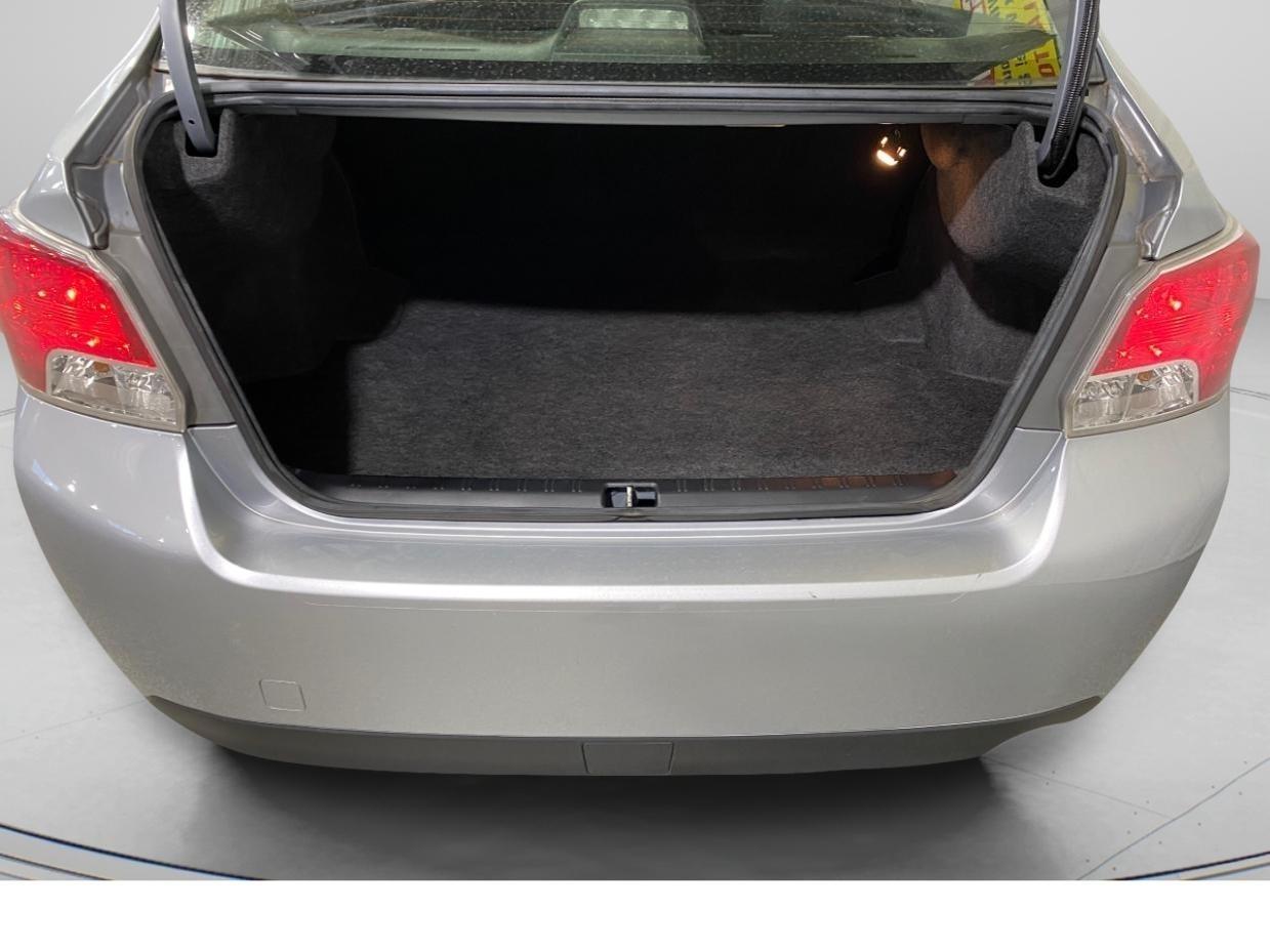 Subaru Impreza 2.0i PZEV CVT 4-Door 2015