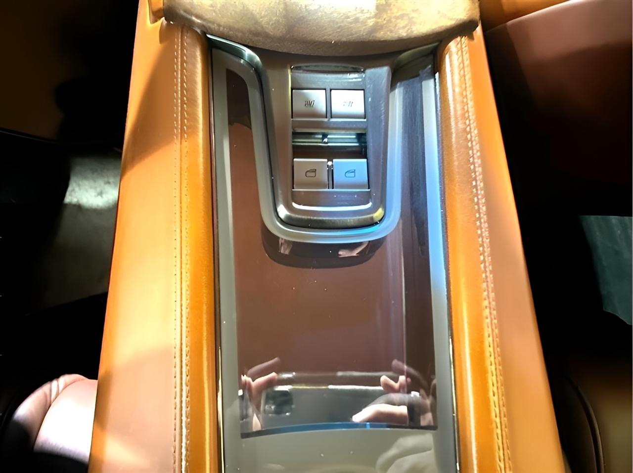 Fisker Karma  2012