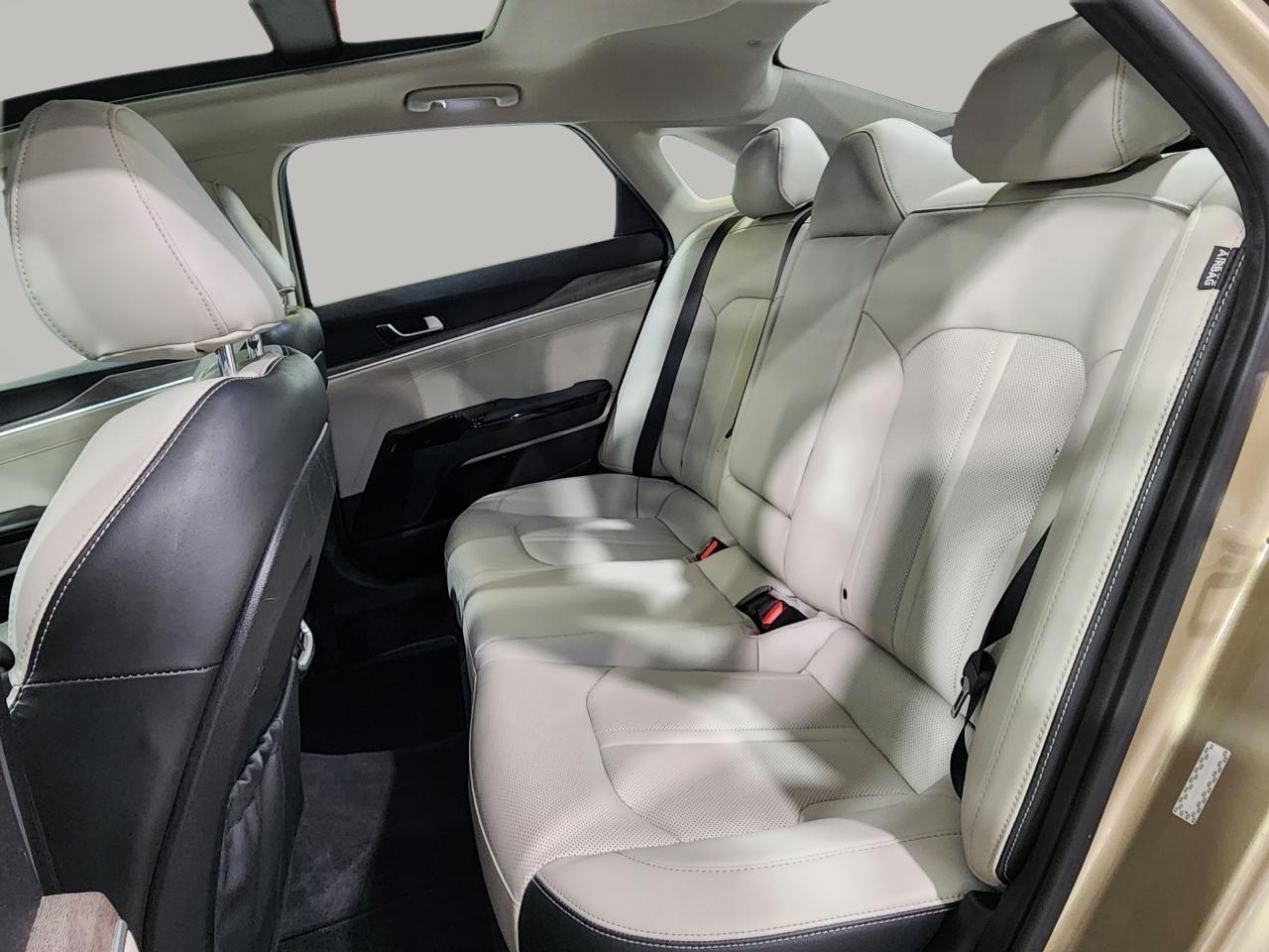 Kia K5  2022