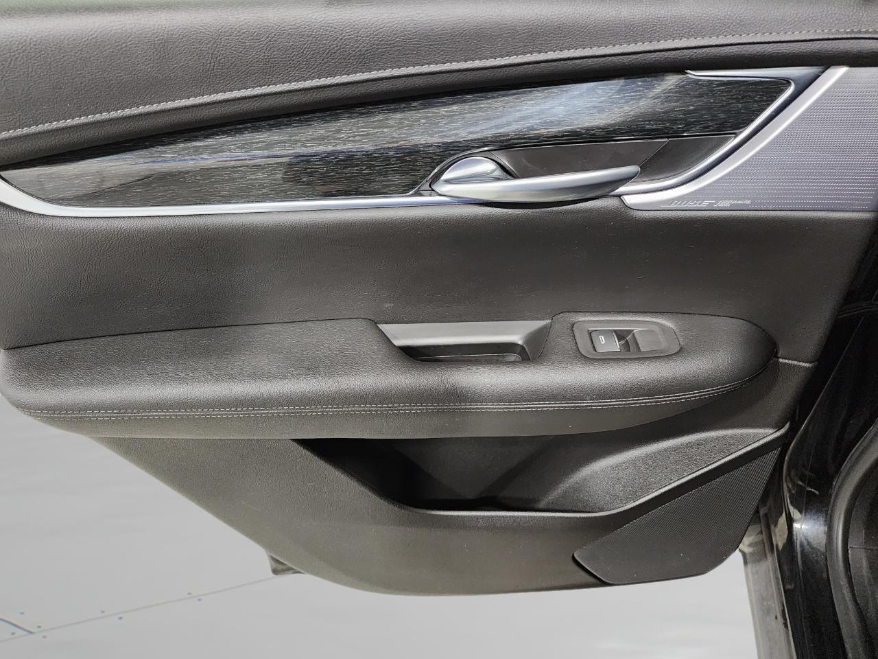 Cadillac XT5  2020