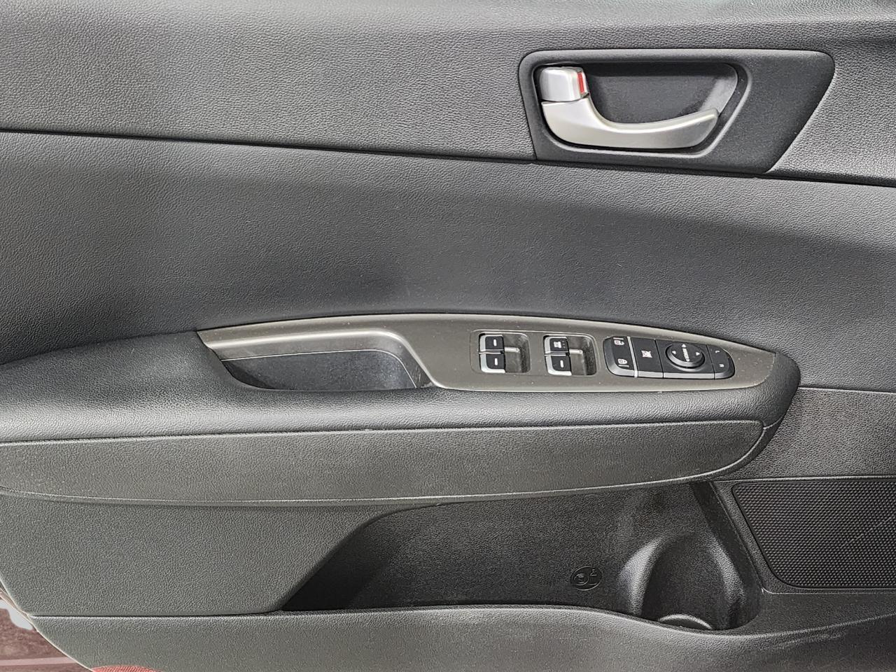 Kia Optima  2019