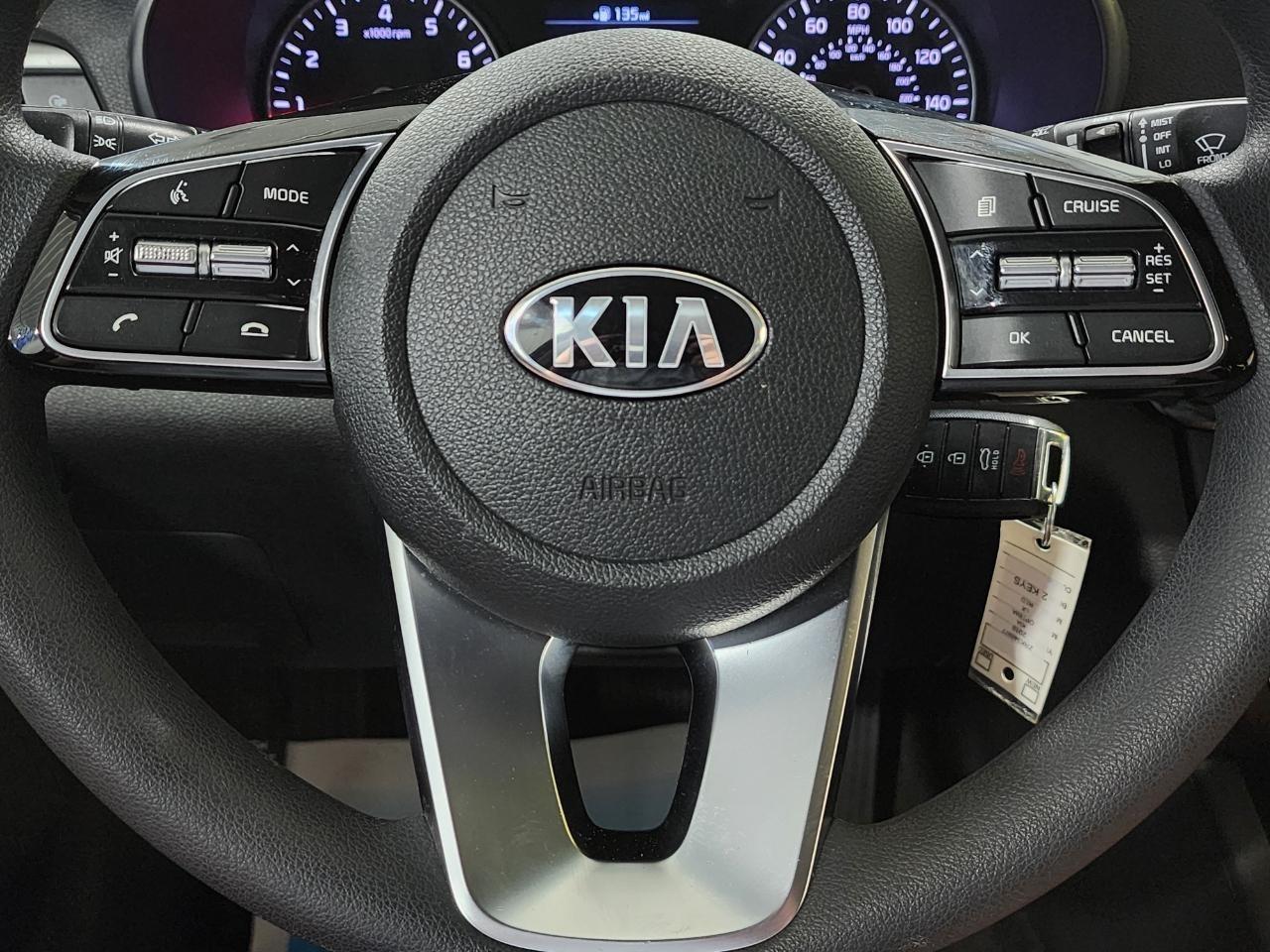 Kia Optima  2019