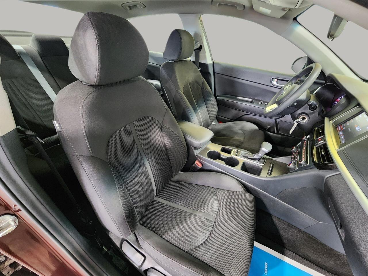 Kia Optima  2019