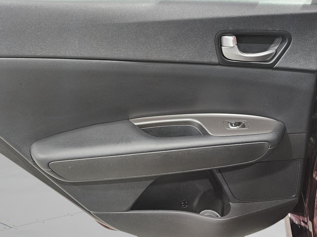 Kia Optima  2019