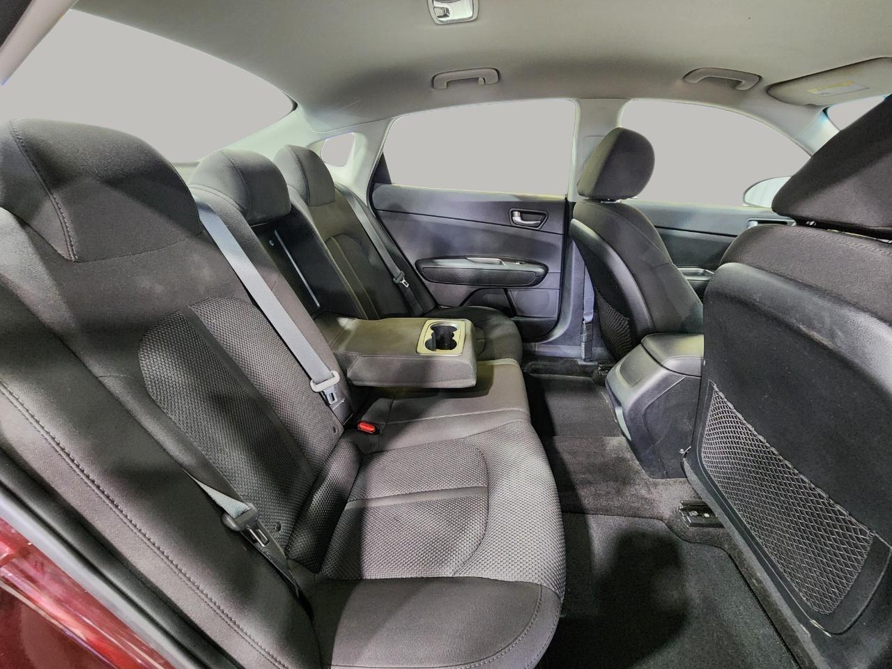 Kia Optima  2019