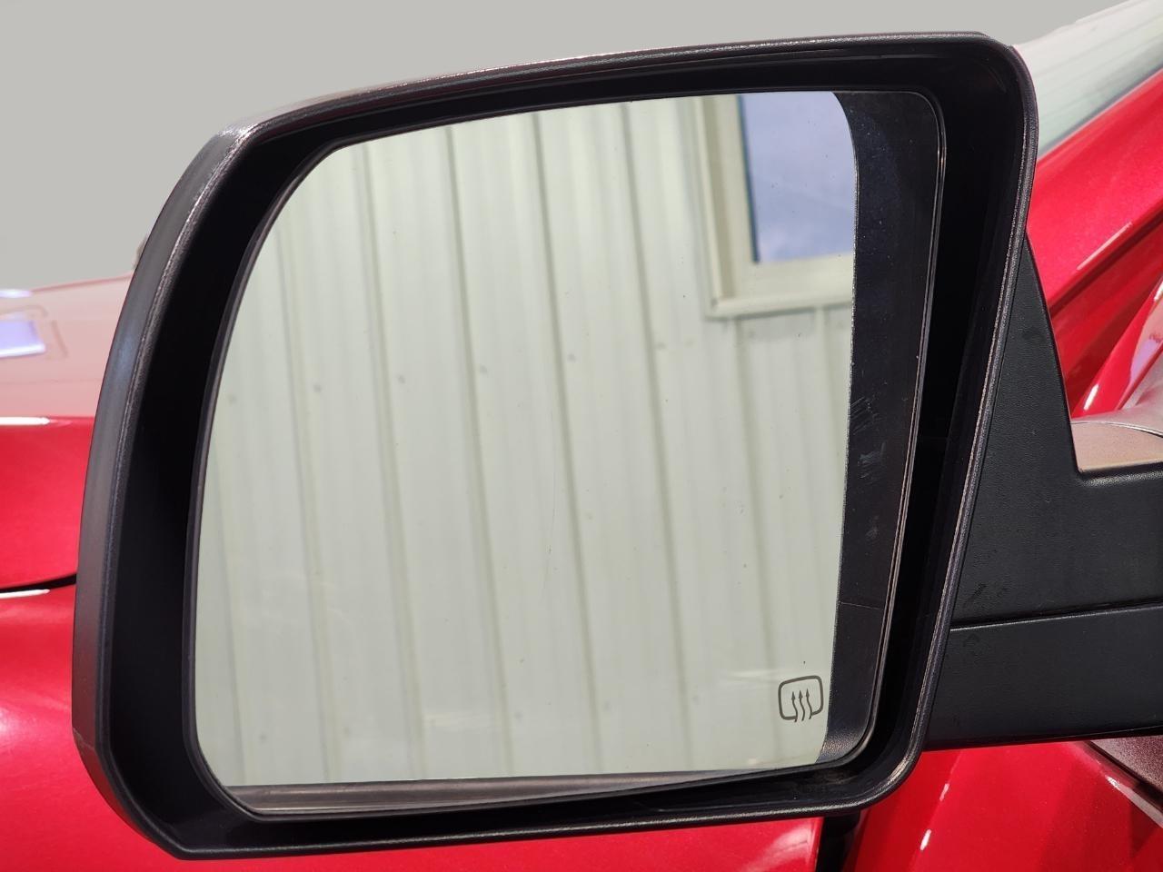 Toyota Tundra SR5 5.7L V8 Double Cab 4WD 2020
