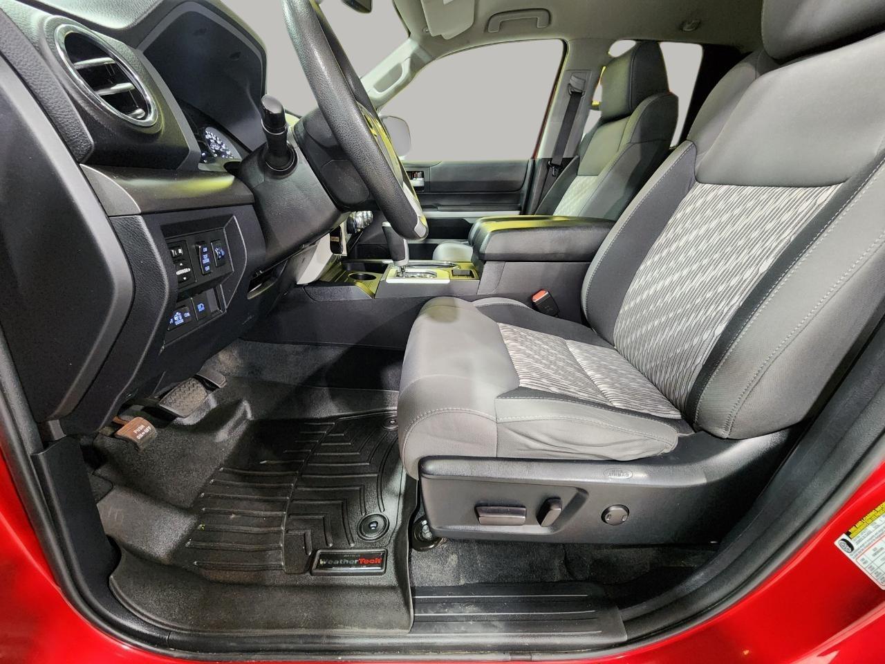 Toyota Tundra SR5 5.7L V8 Double Cab 4WD 2020