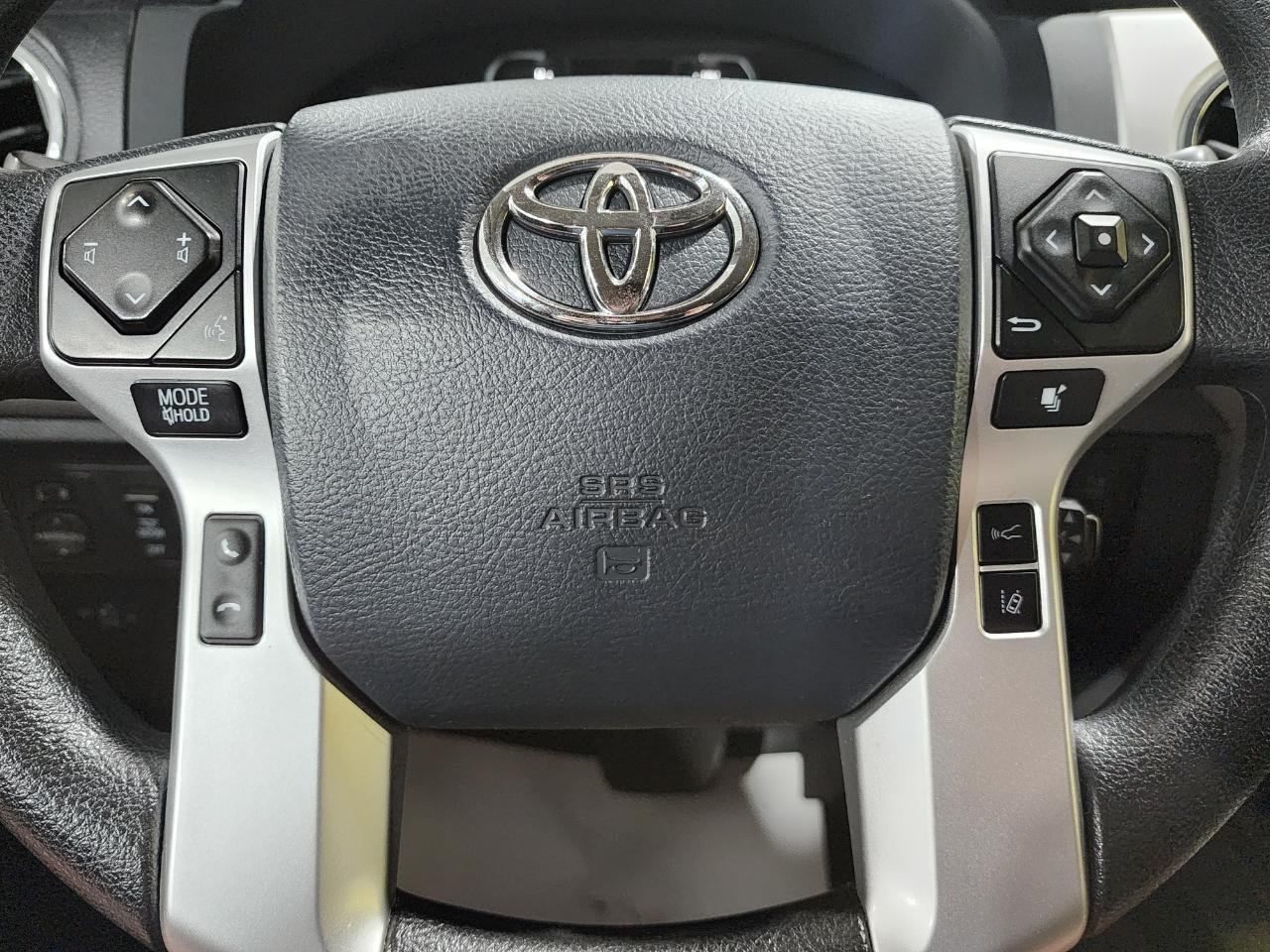 Toyota Tundra SR5 5.7L V8 Double Cab 4WD 2020