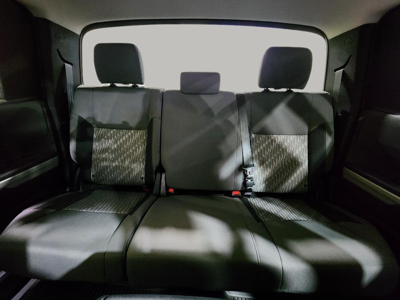 Toyota Tundra SR5 5.7L V8 Double Cab 4WD 2020