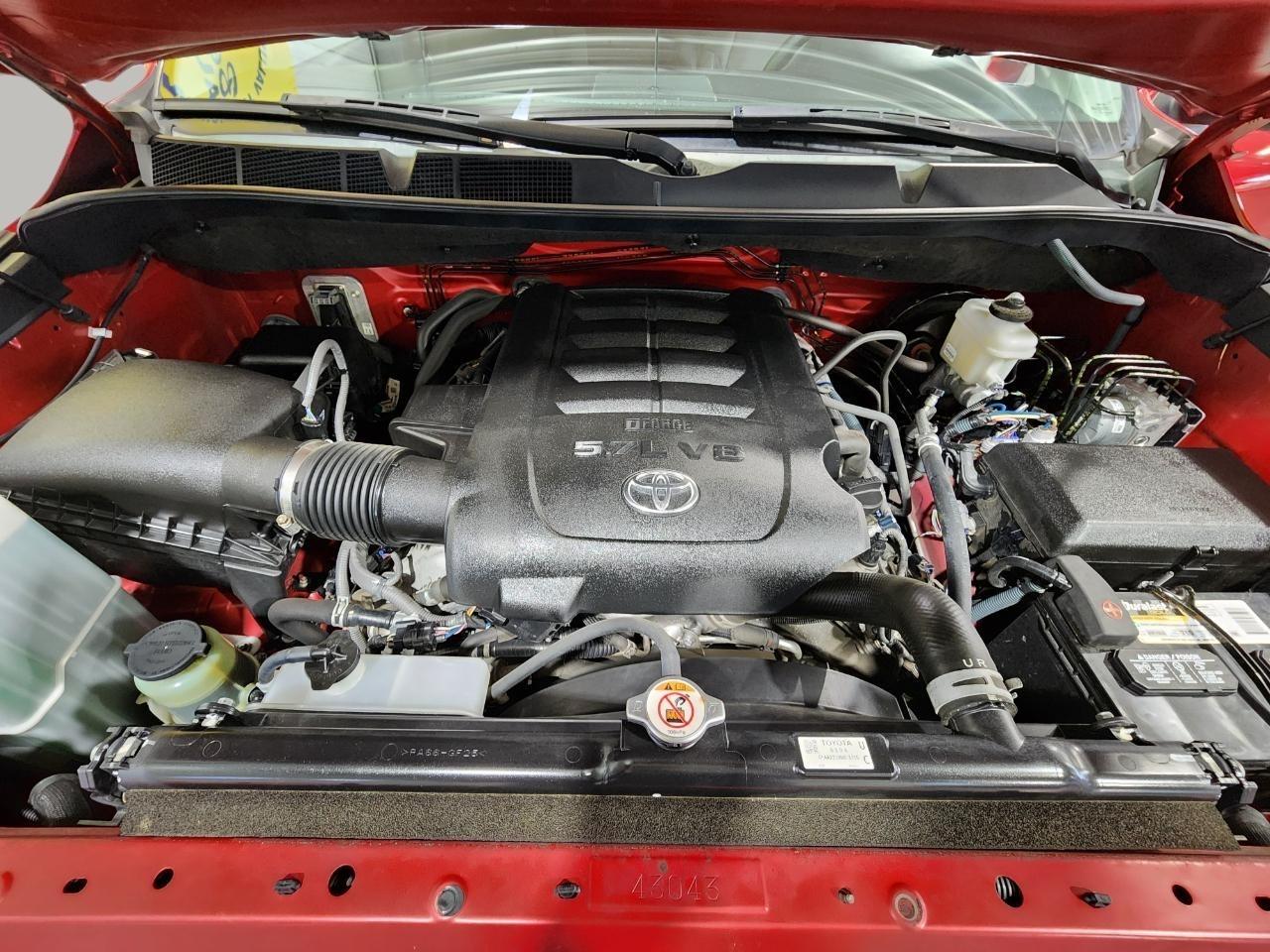 Toyota Tundra SR5 5.7L V8 Double Cab 4WD 2020