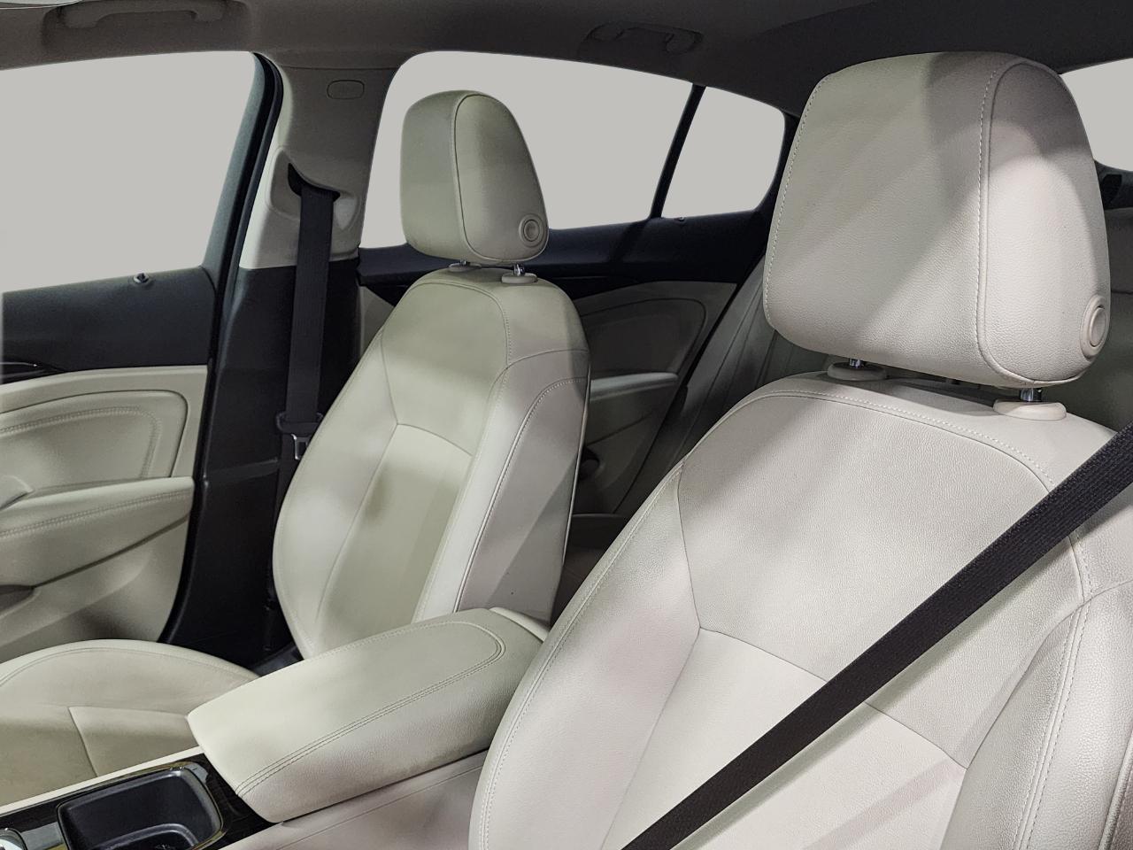 Buick Regal  2018
