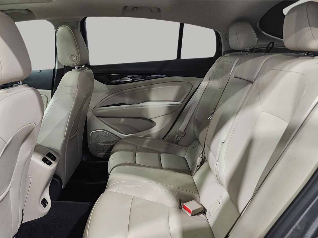 Buick Regal  2018
