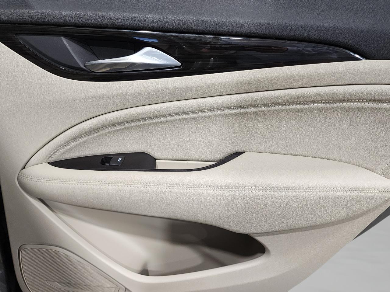 Buick Regal  2018