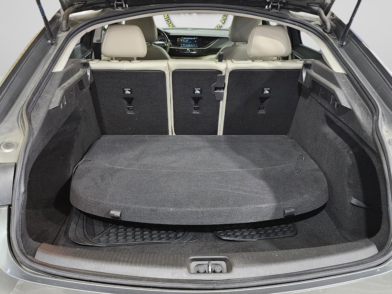 Buick Regal  2018