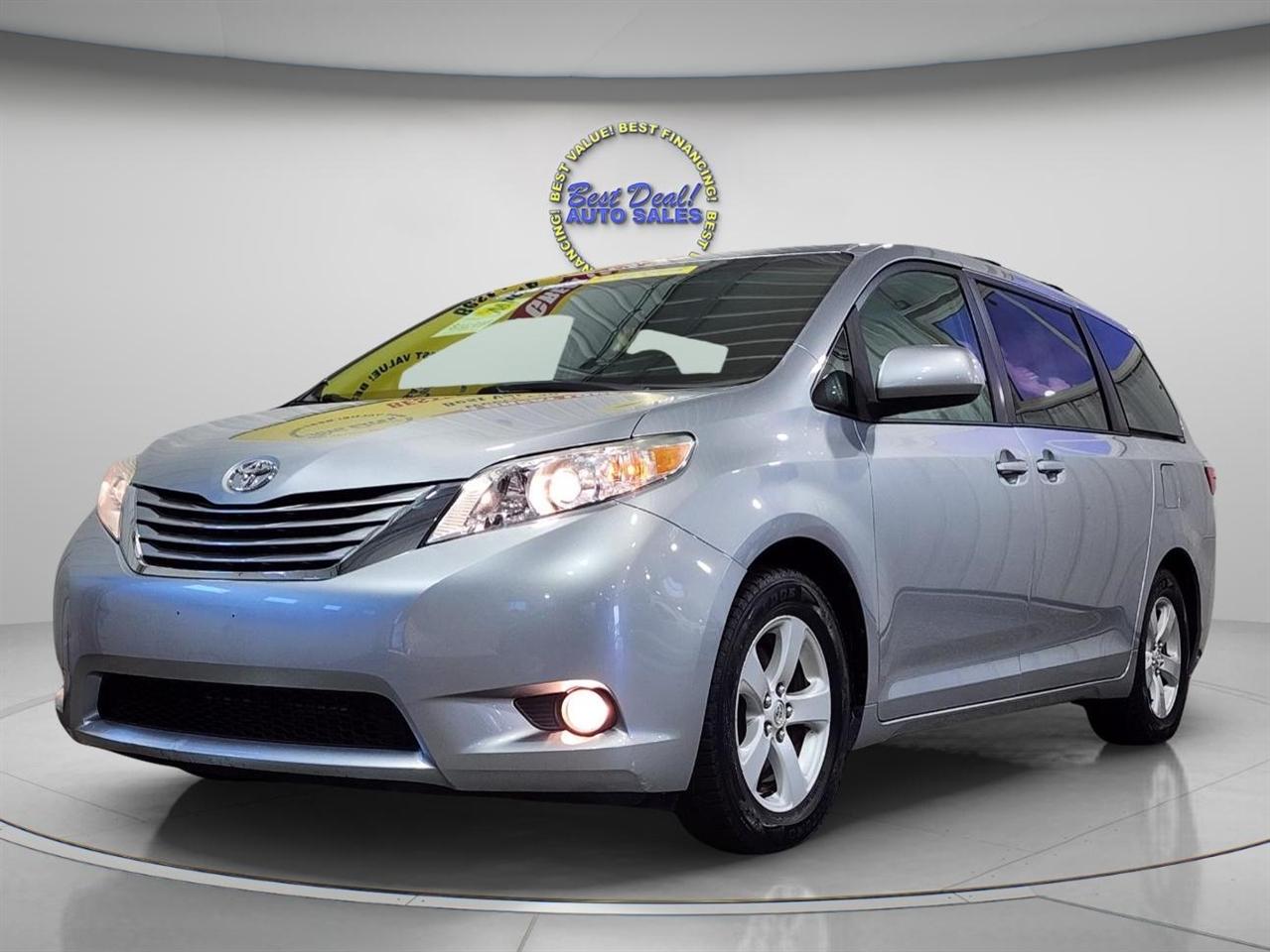 Toyota Sienna  2015