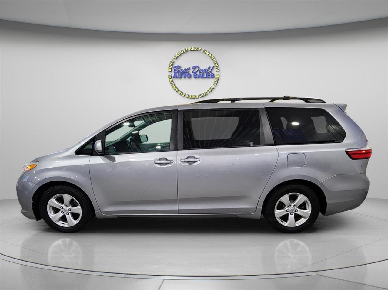 Toyota Sienna  2015
