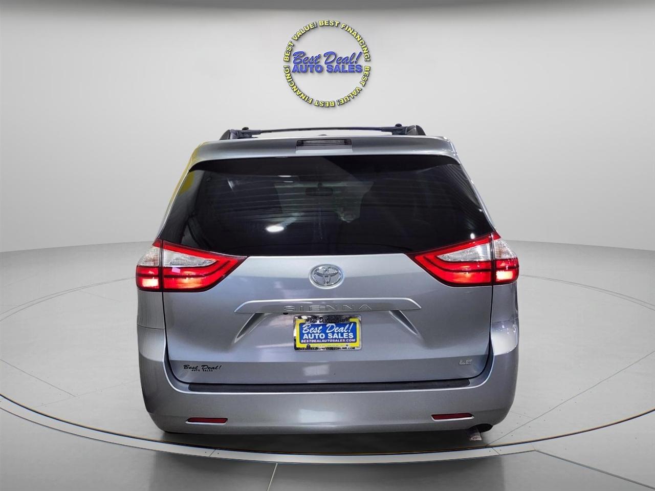 Toyota Sienna  2015