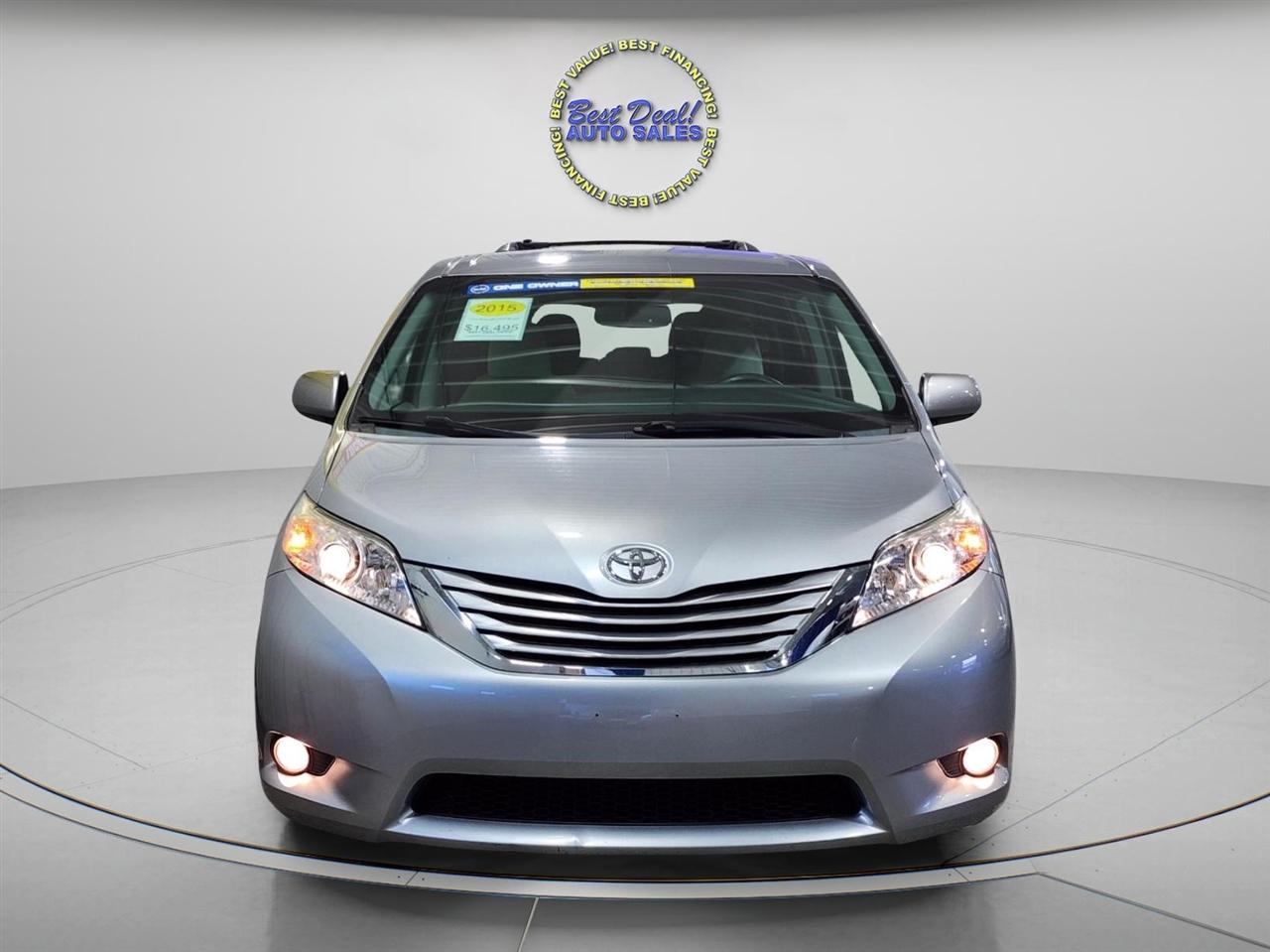 Toyota Sienna  2015