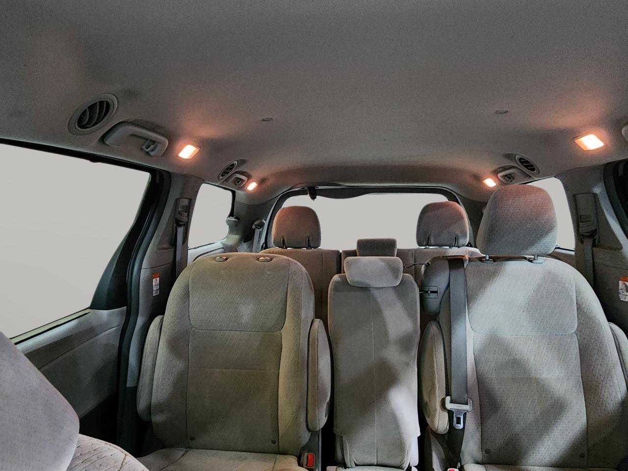 Toyota Sienna  2015