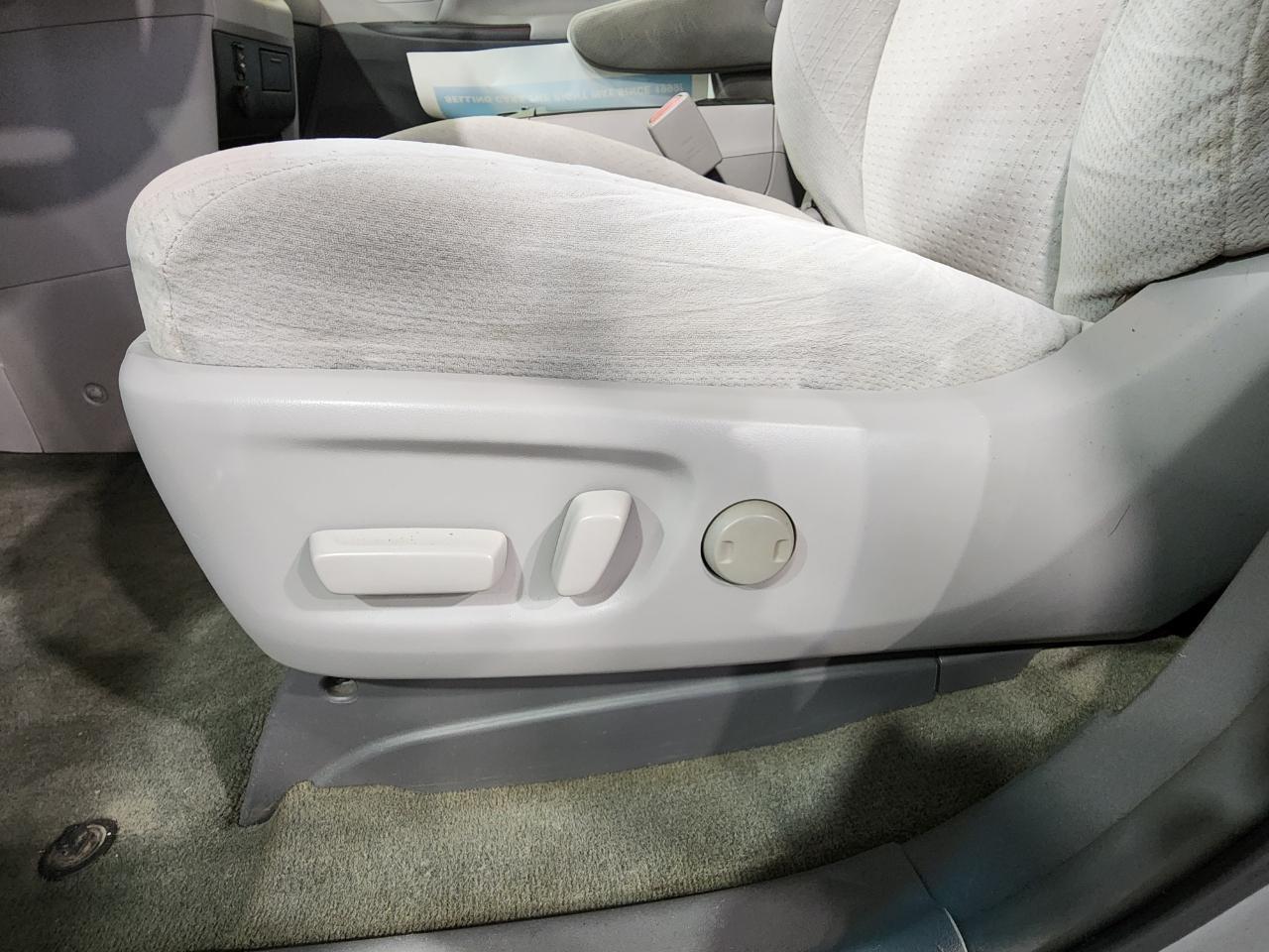 Toyota Sienna  2015