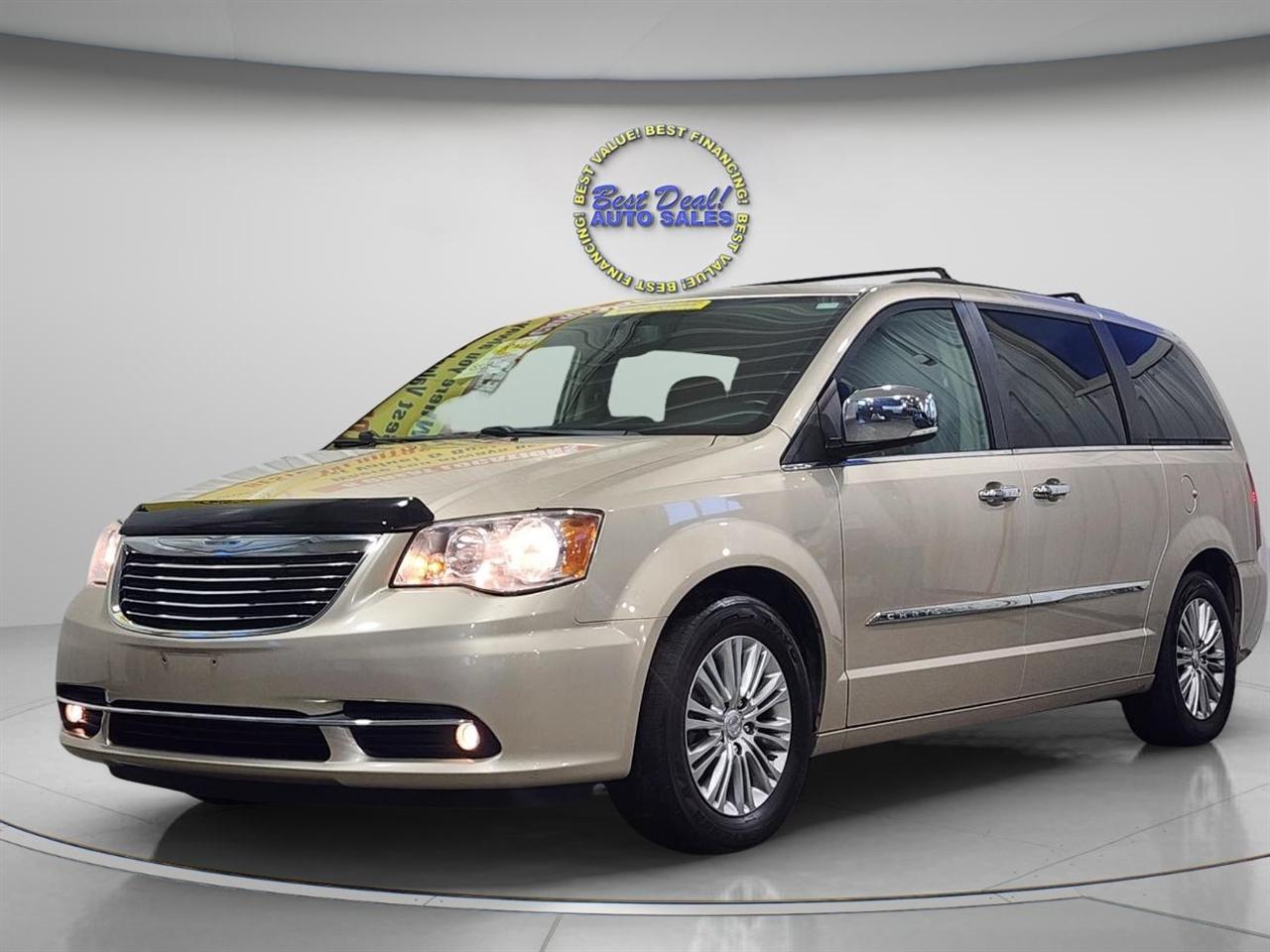 2015 Chrysler Town & Country Touring-L