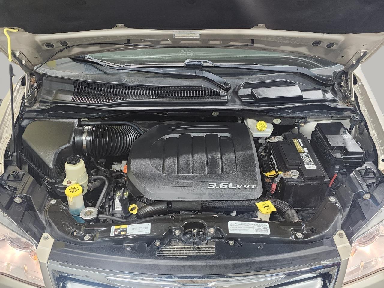 Chrysler Town & Country  2015