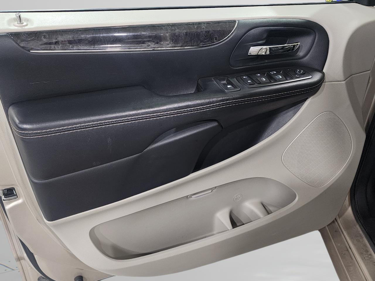 Chrysler Town & Country  2015