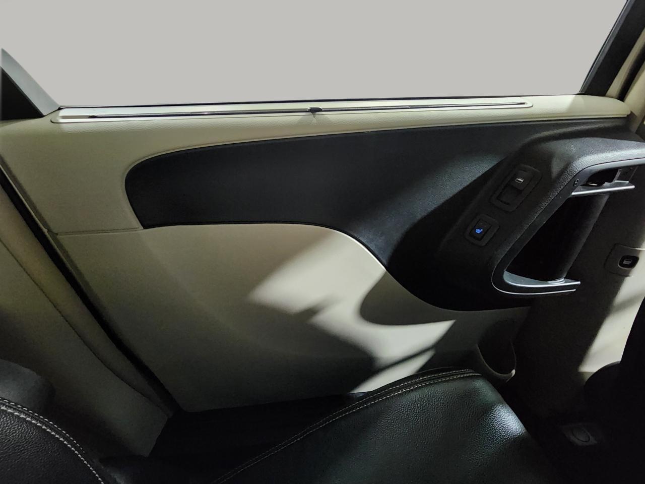 Chrysler Town & Country  2015