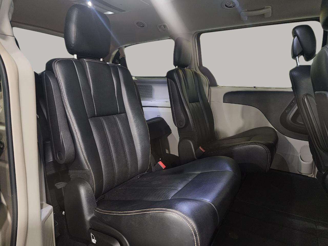 Chrysler Town & Country  2015