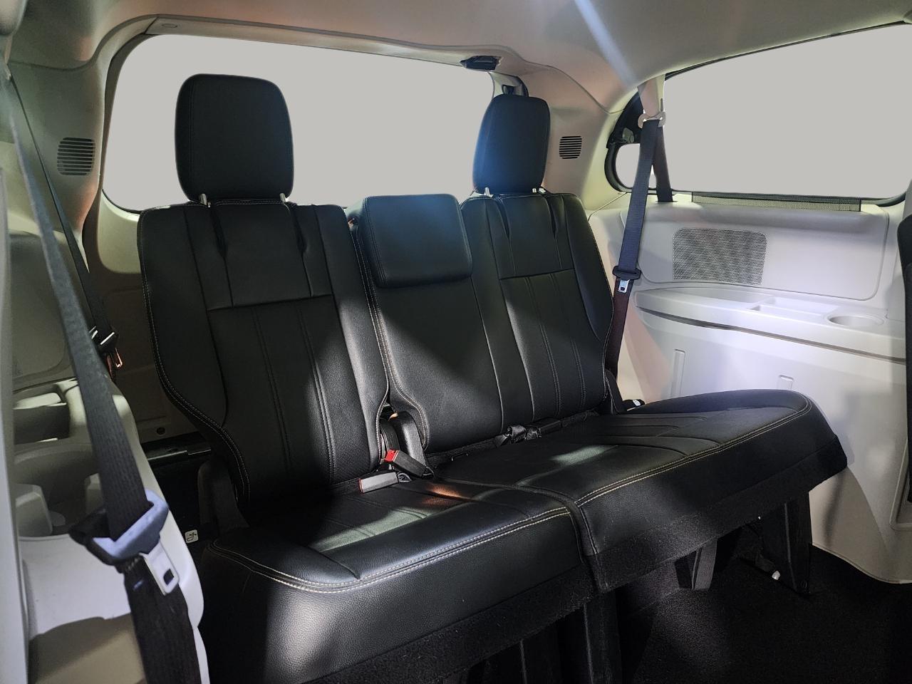 Chrysler Town & Country  2015