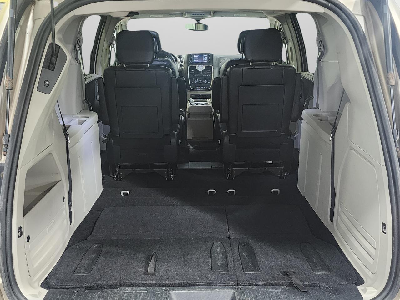 Chrysler Town & Country  2015