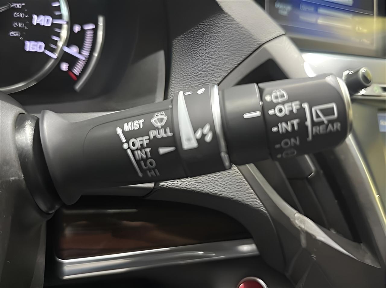 Acura MDX SH-AWD 6-Spd AT 2015