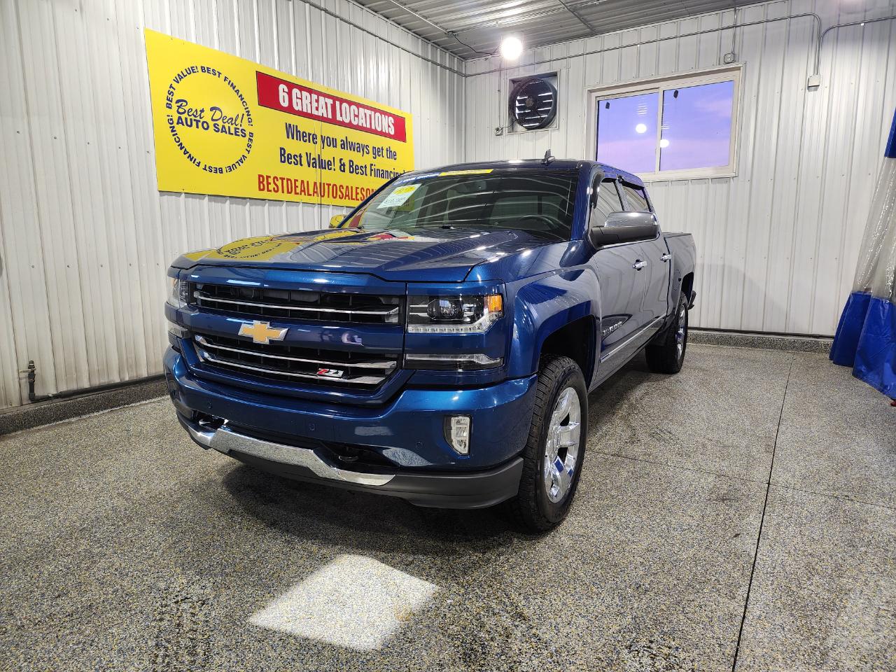 2017 Chevrolet Silverado 1500 4X4 LTZ 4dr Crew Cab 5.8ft. SB