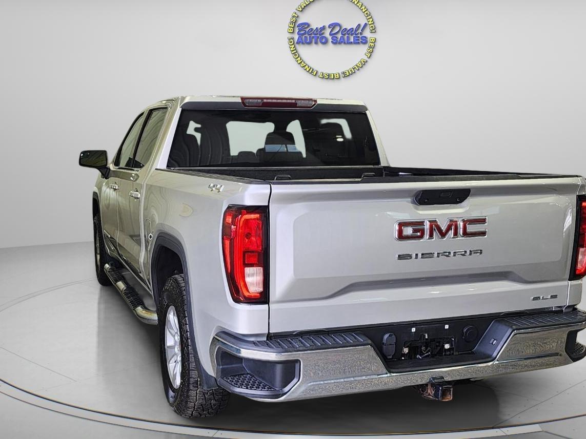 GMC Sierra 1500 SLE Crew Cab Short Box 4WD 2020