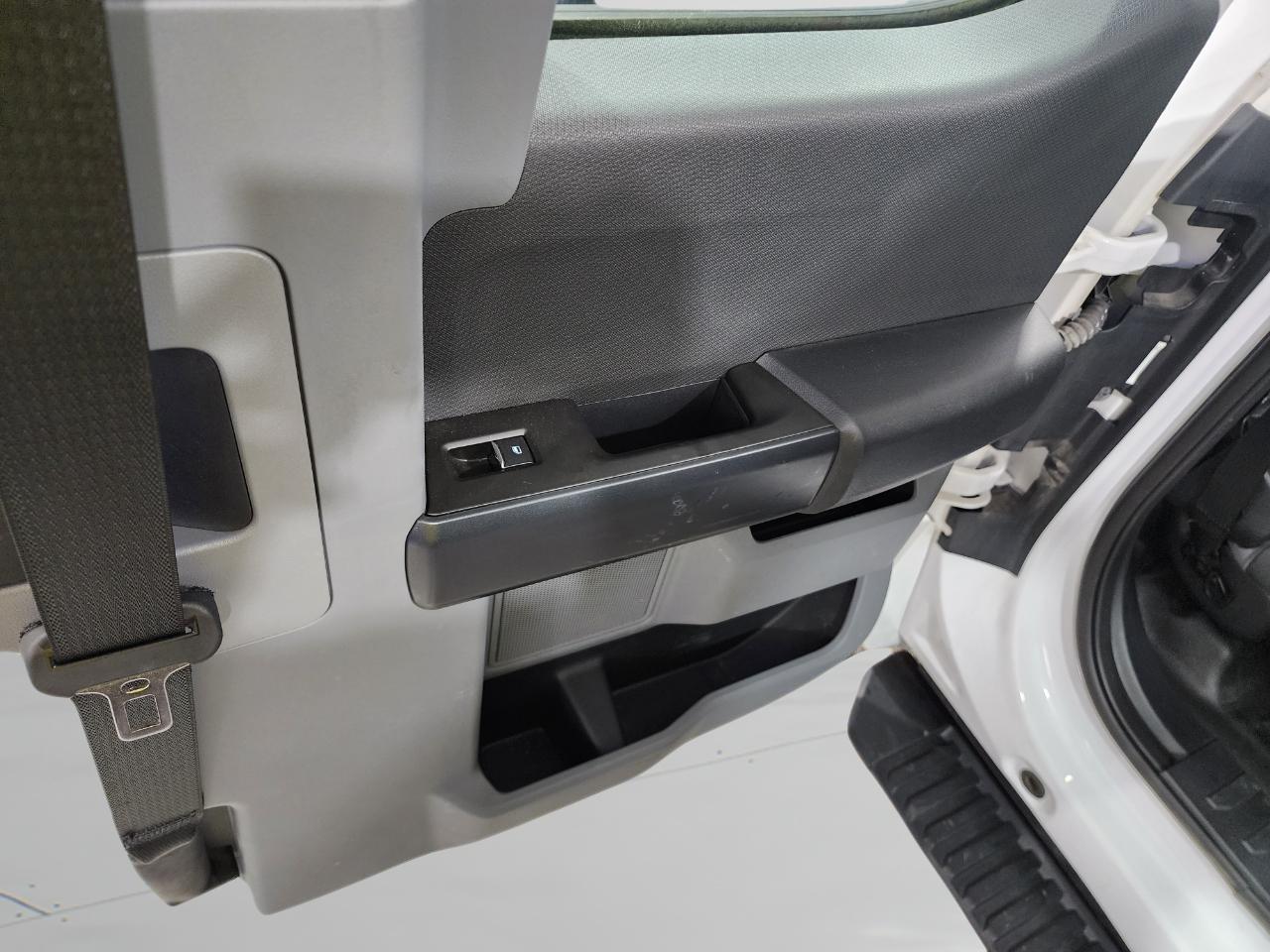Ford F-150 XL 2021