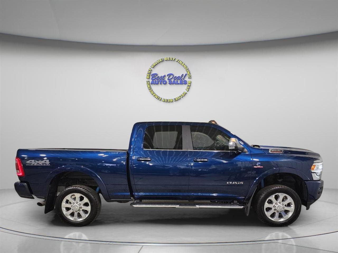 RAM 2500 Laramie Crew Cab SWB 4WD 2022
