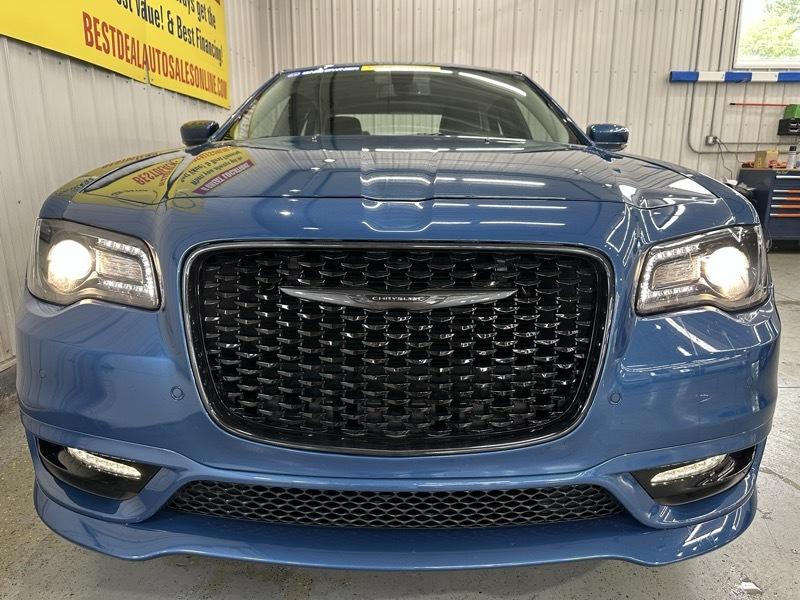 Chrysler 300 Touring L AWD 2022