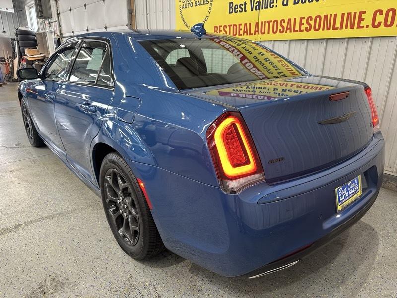 Chrysler 300 Touring L AWD 2022