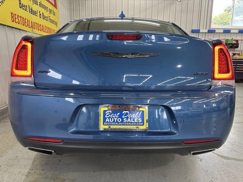 Chrysler 300 Touring L AWD 2022