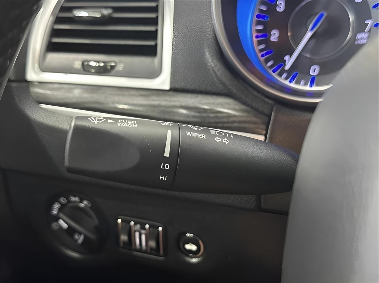 Chrysler 300 Touring L AWD 2022