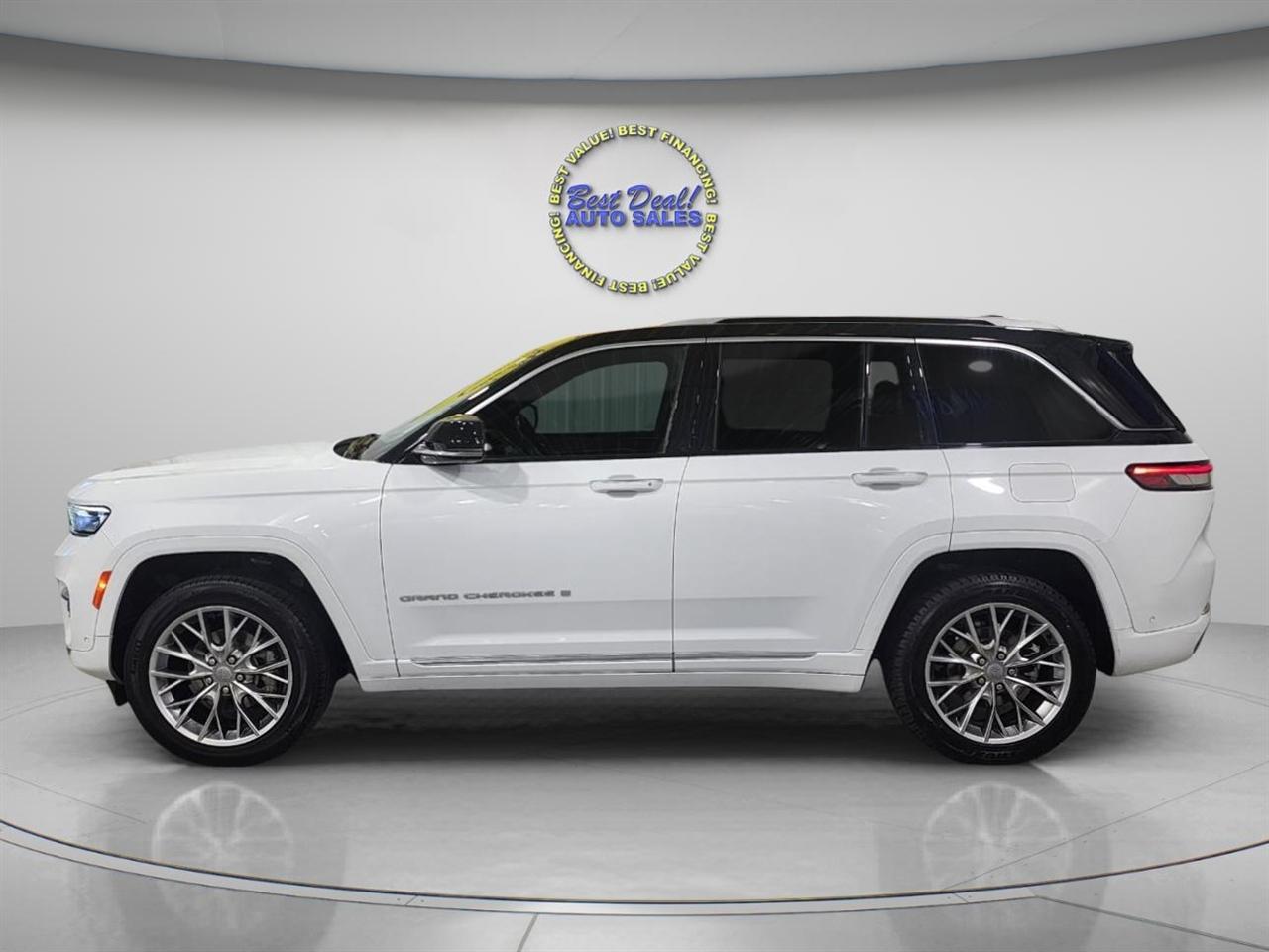 Jeep Grand Cherokee  2023