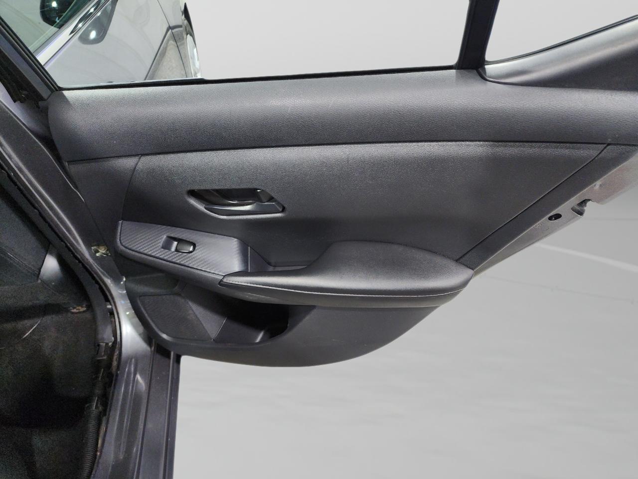 Nissan Sentra S 2024