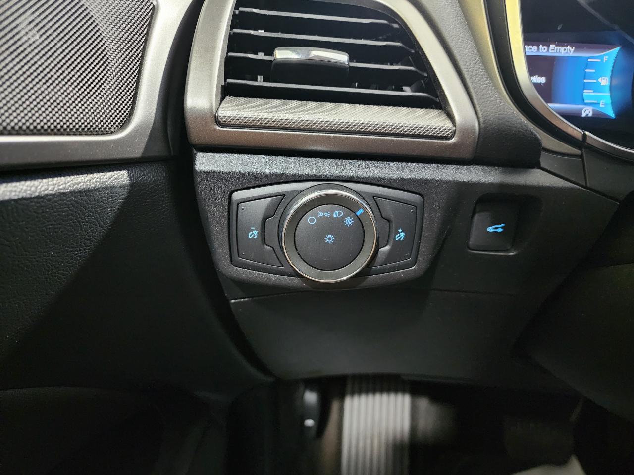 Ford Fusion SE 2017