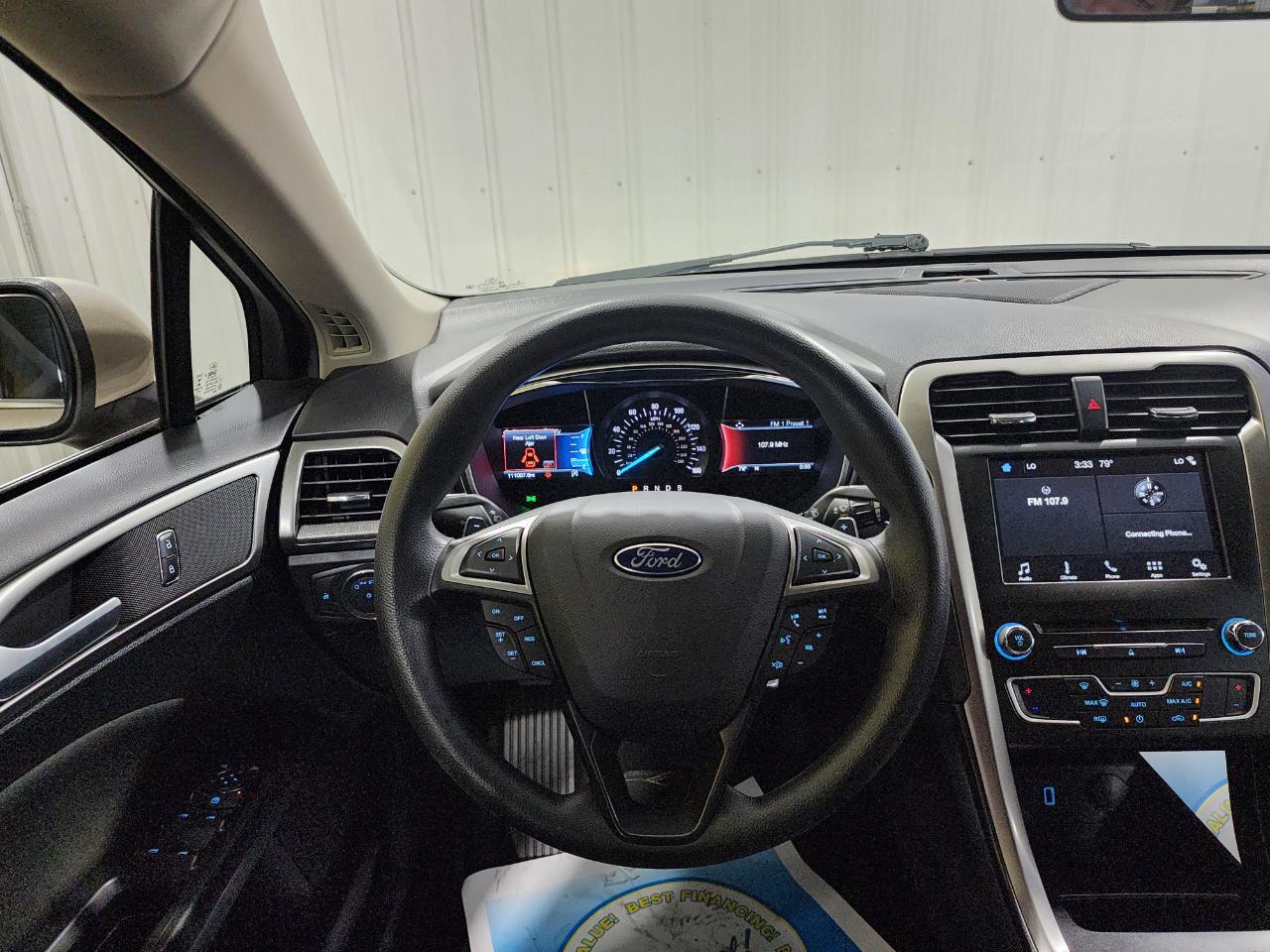 Ford Fusion SE 2017