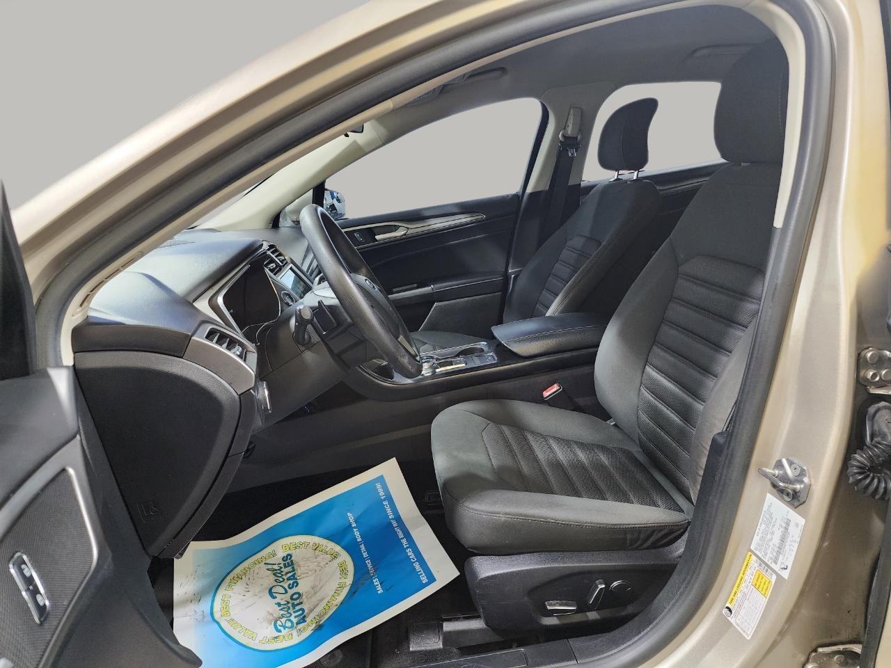 Ford Fusion SE 2017