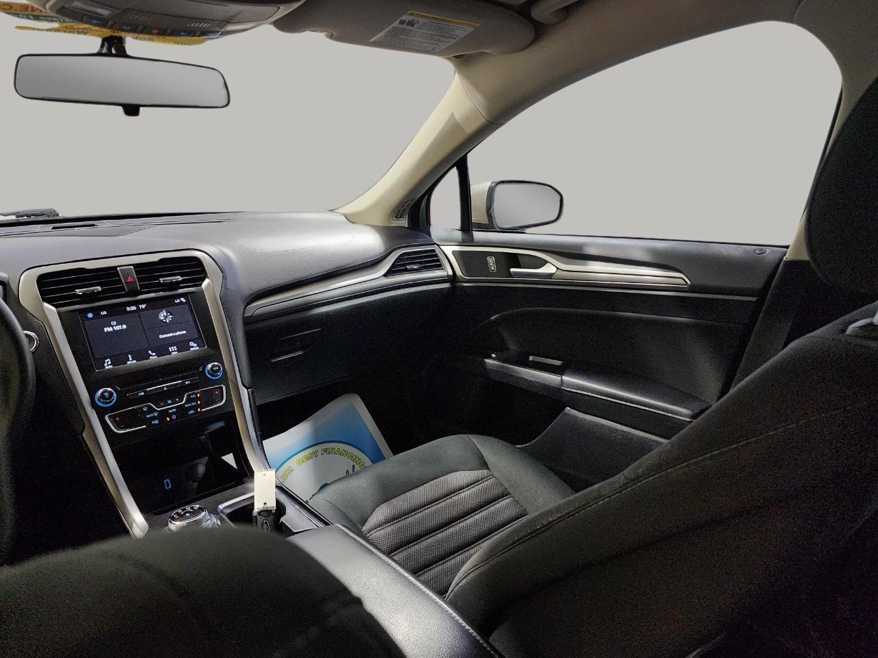 Ford Fusion SE 2017