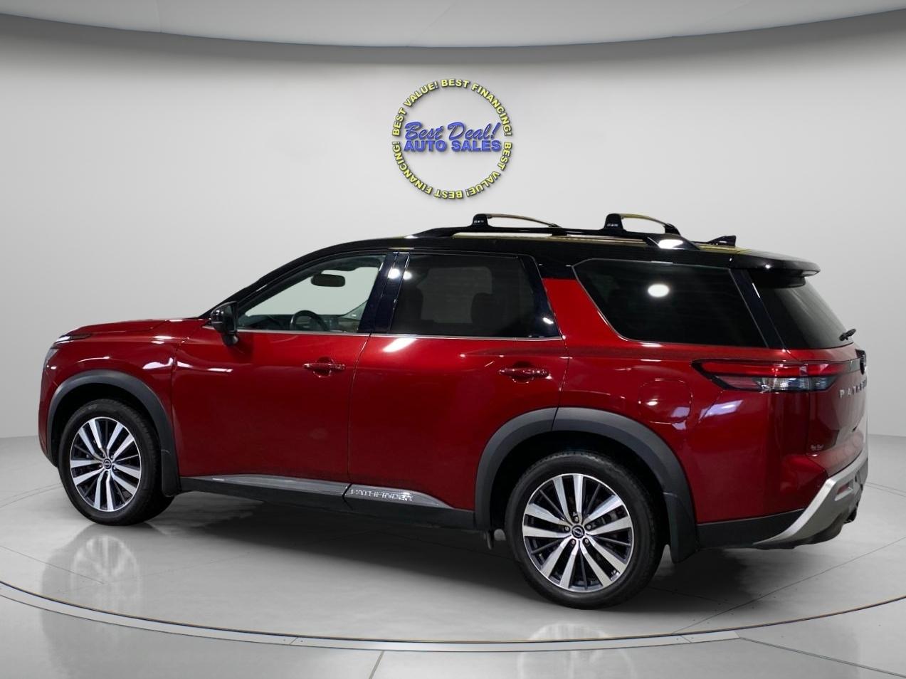 Nissan Pathfinder Platinum 4WD 2022