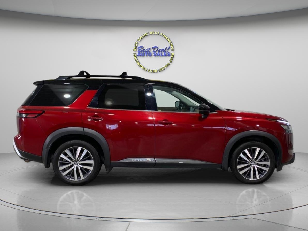 Nissan Pathfinder Platinum 4WD 2022